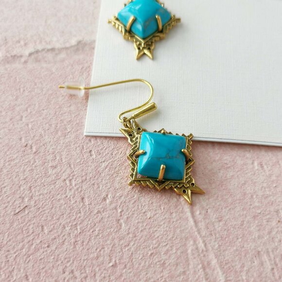 Kendra Scott Cass Variegated Dark Teal Vintage Gold Earrings - Picture 3 of 3